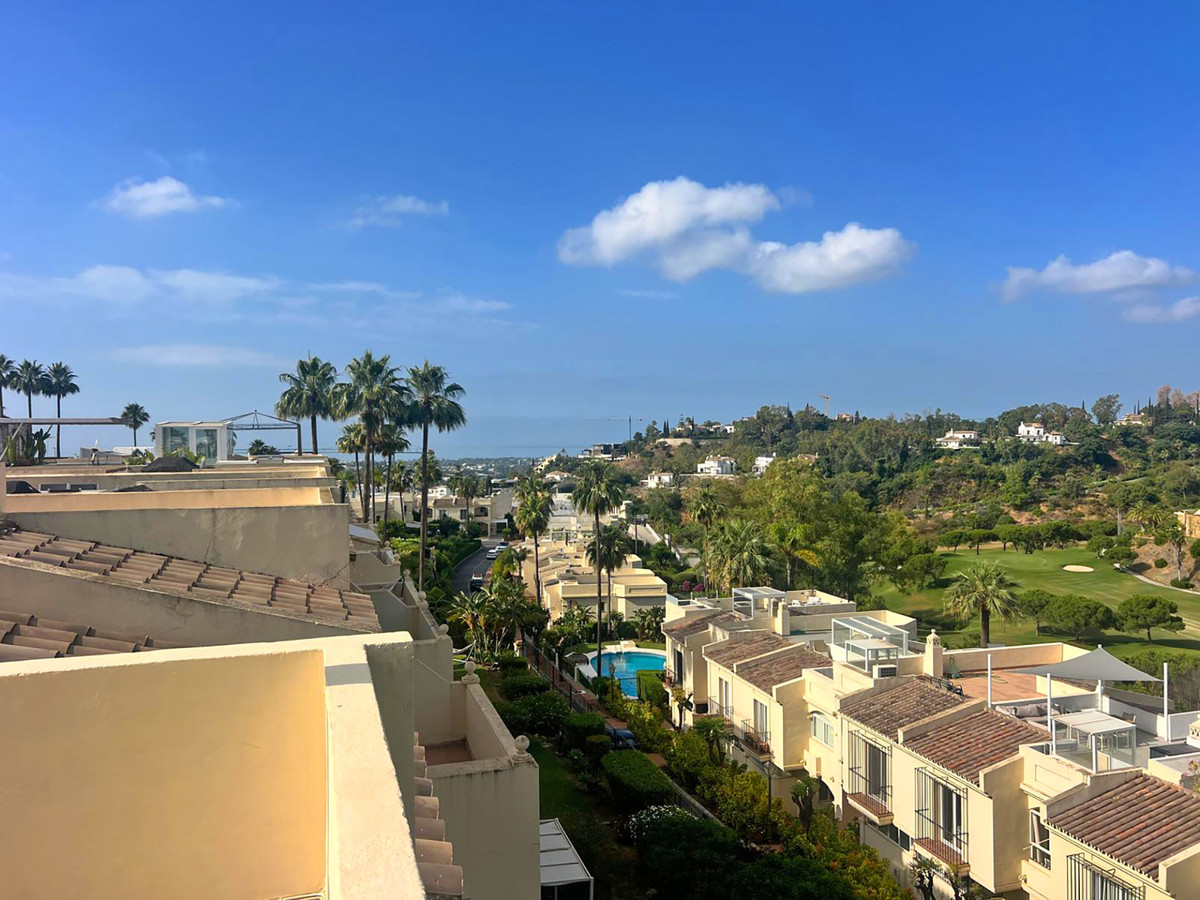 Apartment – Penthouse Duplex for sale in Benahavís