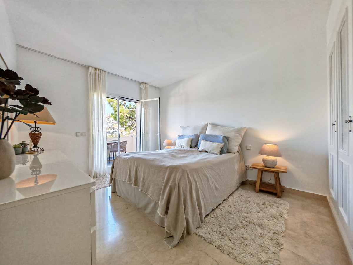 Apartment – Penthouse Duplex for sale in Benahavís
