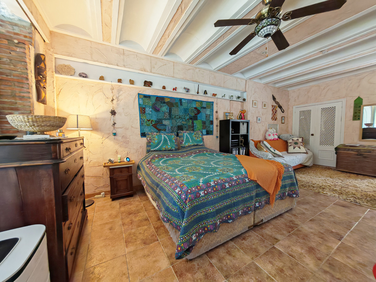 Villa for sale in La Cala de Mijas