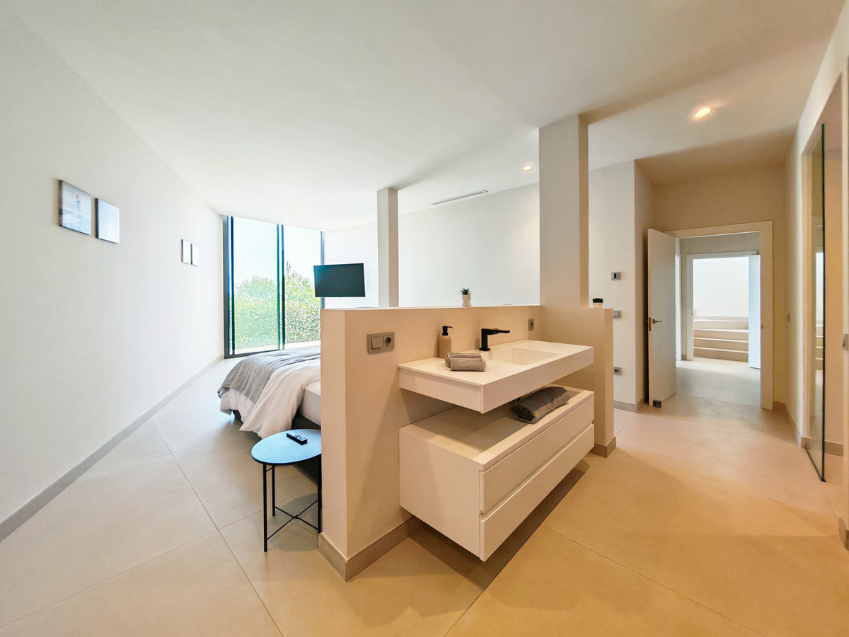 DP-12-R5413513-17 Villa for sale in Altos de los Monteros