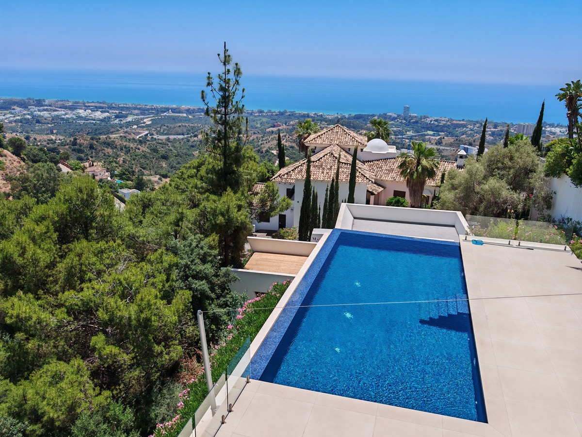 DP-12-R5413513-20 Villa for sale in Altos de los Monteros