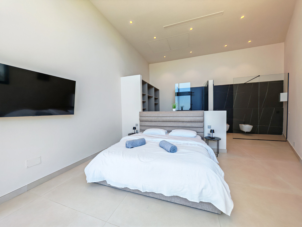DP-12-R5413513-21 Villa for sale in Altos de los Monteros
