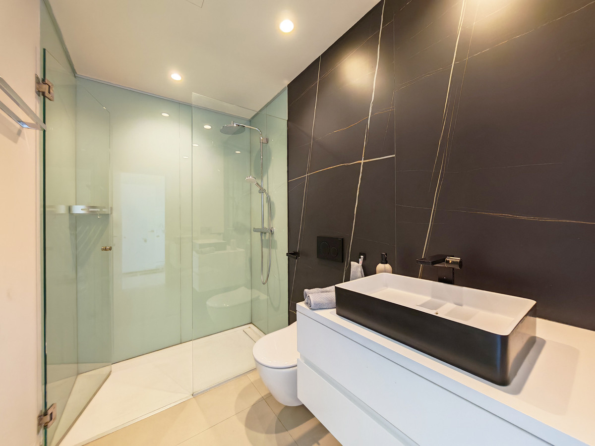DP-12-R5413513-23 Villa for sale in Altos de los Monteros
