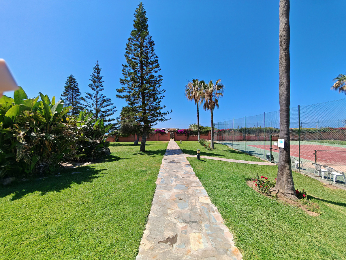 Apartment – Duplex for sale in Marbella