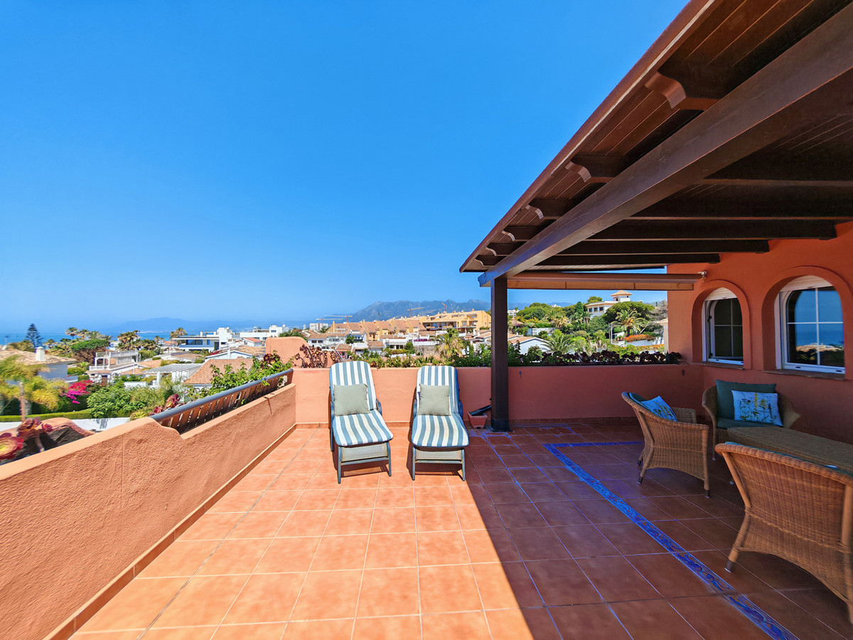 Apartment – Duplex for sale in Marbella