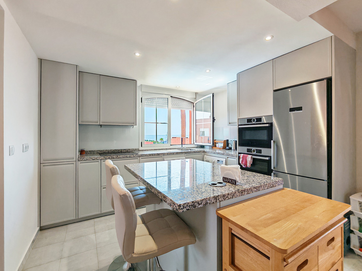 Apartment – Duplex for sale in Marbella