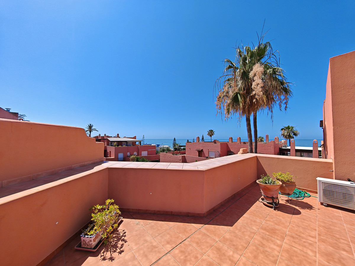 Apartment – Duplex for sale in Marbella