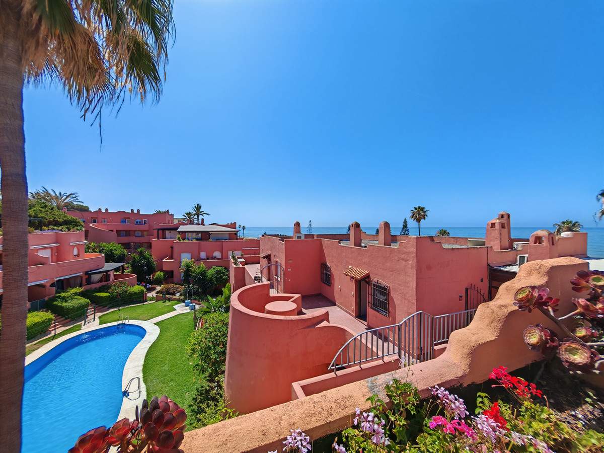 Apartment – Duplex for sale in Marbella