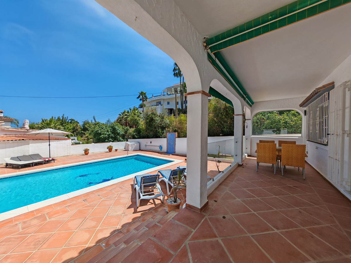 DP-12-R5420173-18 Villa for sale in Benalmadena