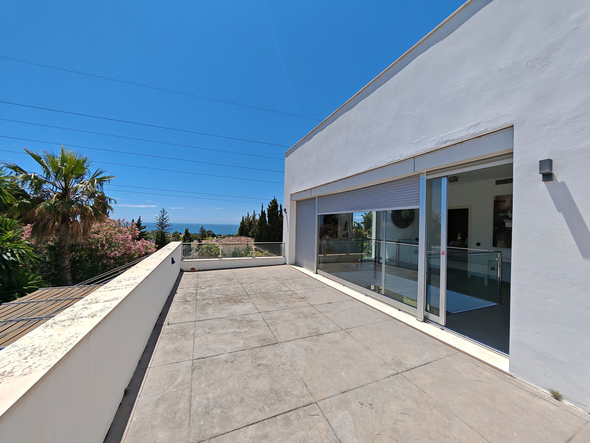 DP-12-R5423632-12 Villa for sale in El Rosario