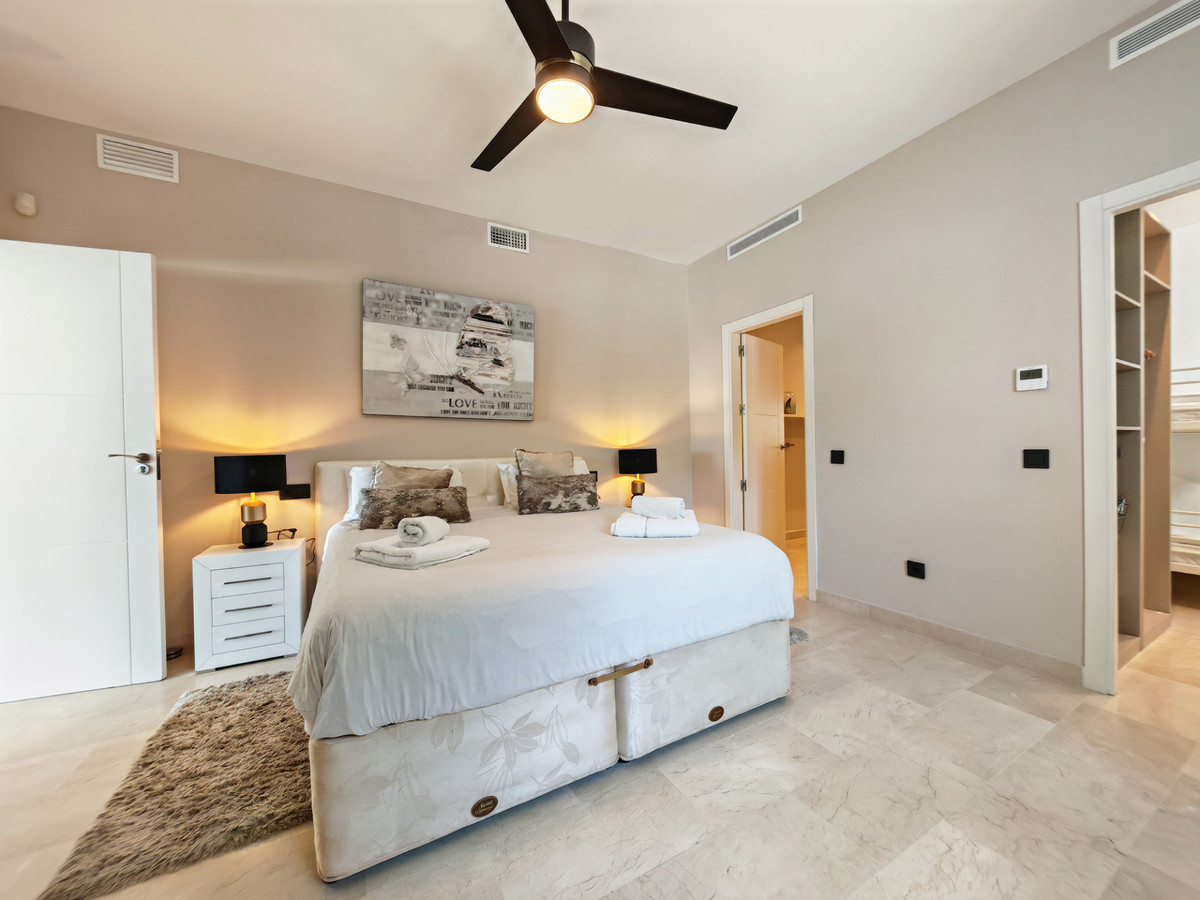 DP-12-R5423632-20 Villa for sale in El Rosario