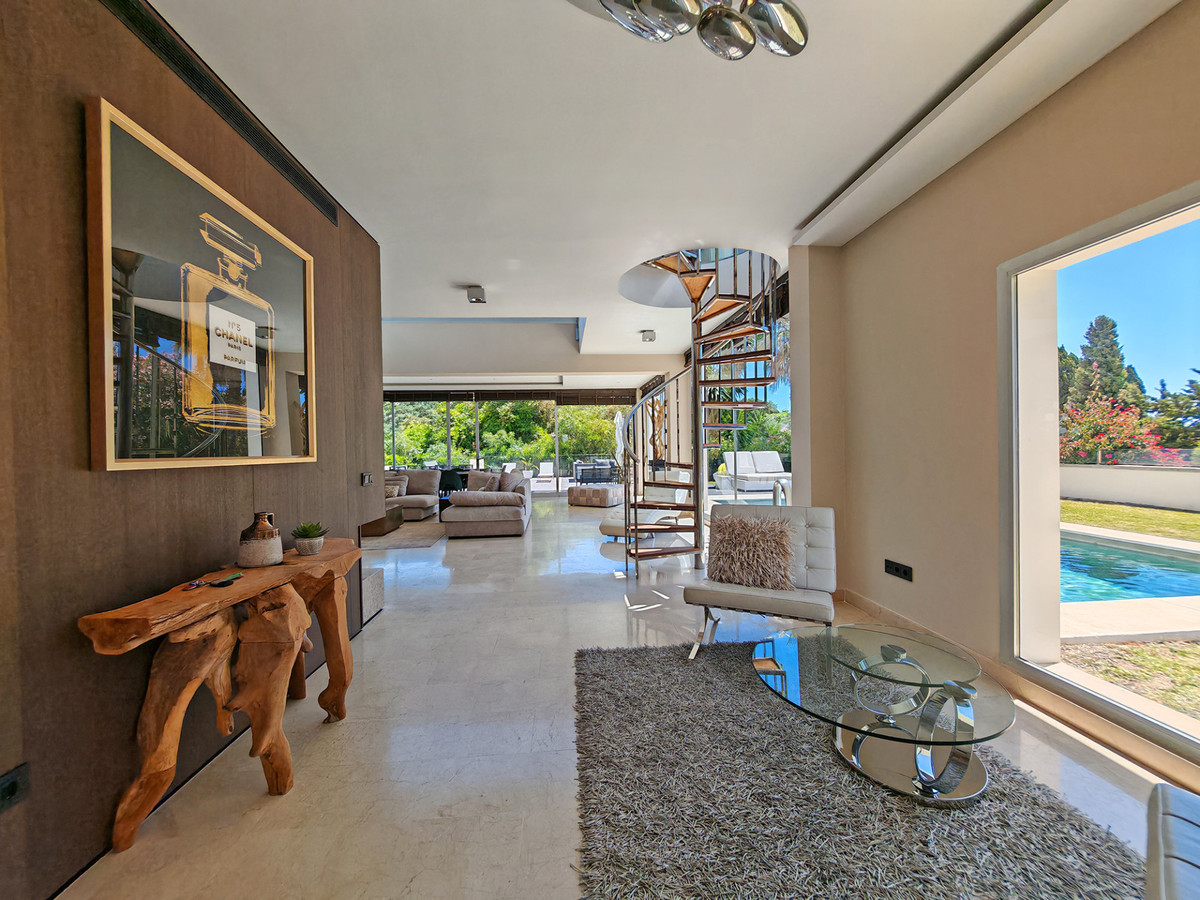 DP-12-R5423632-8 Villa for sale in El Rosario
