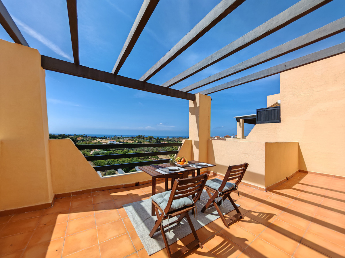Apartment – Penthouse Duplex for sale in Estepona