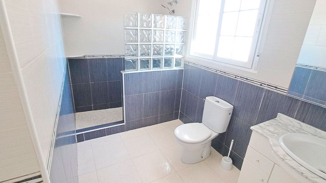 Finca for sale in Catral
