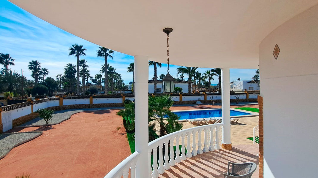 Finca for sale in Catral
