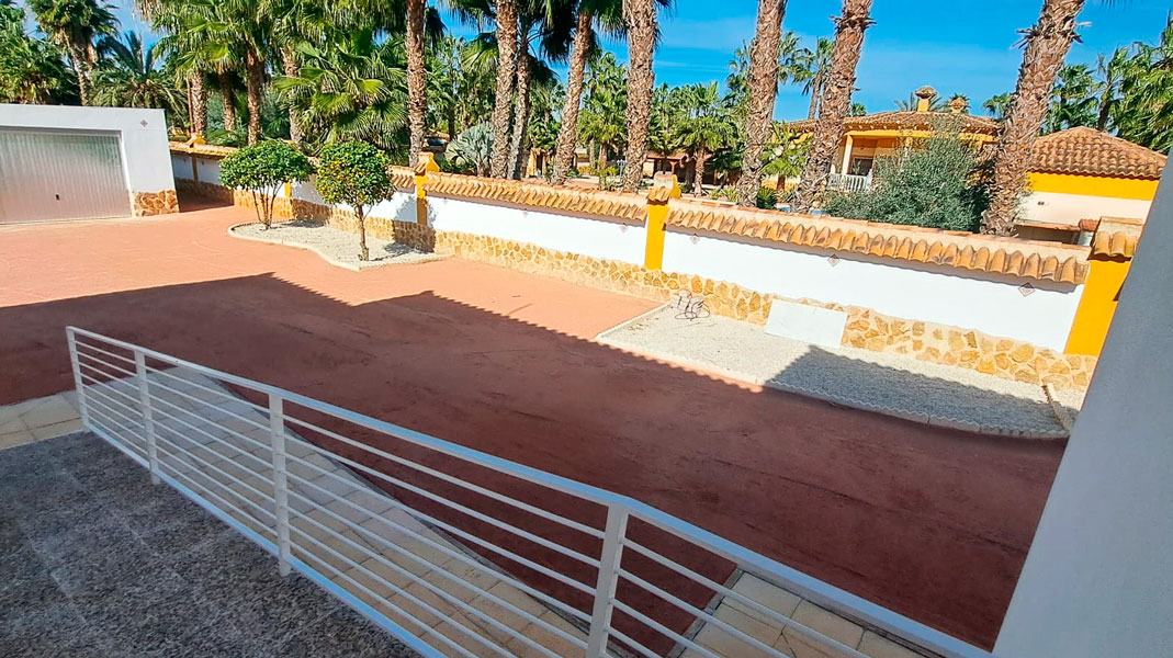 Finca for sale in Catral