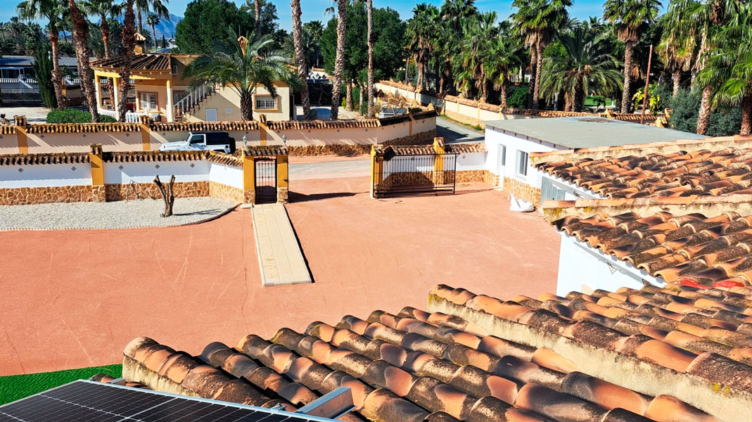 Finca for sale in Catral