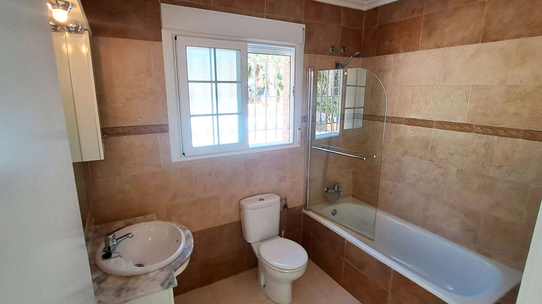 Finca for sale in Catral