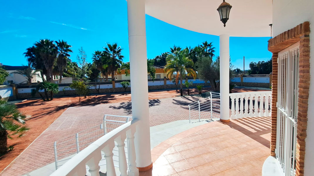 Finca for sale in Catral