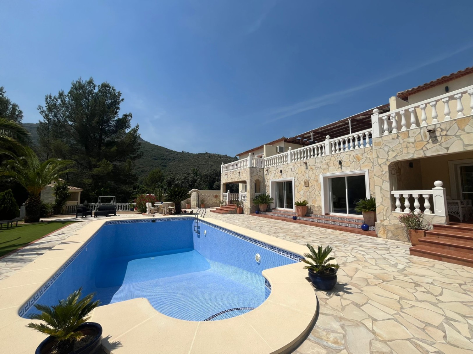 DP-16-2225-1 Finca for sale in Benigembla