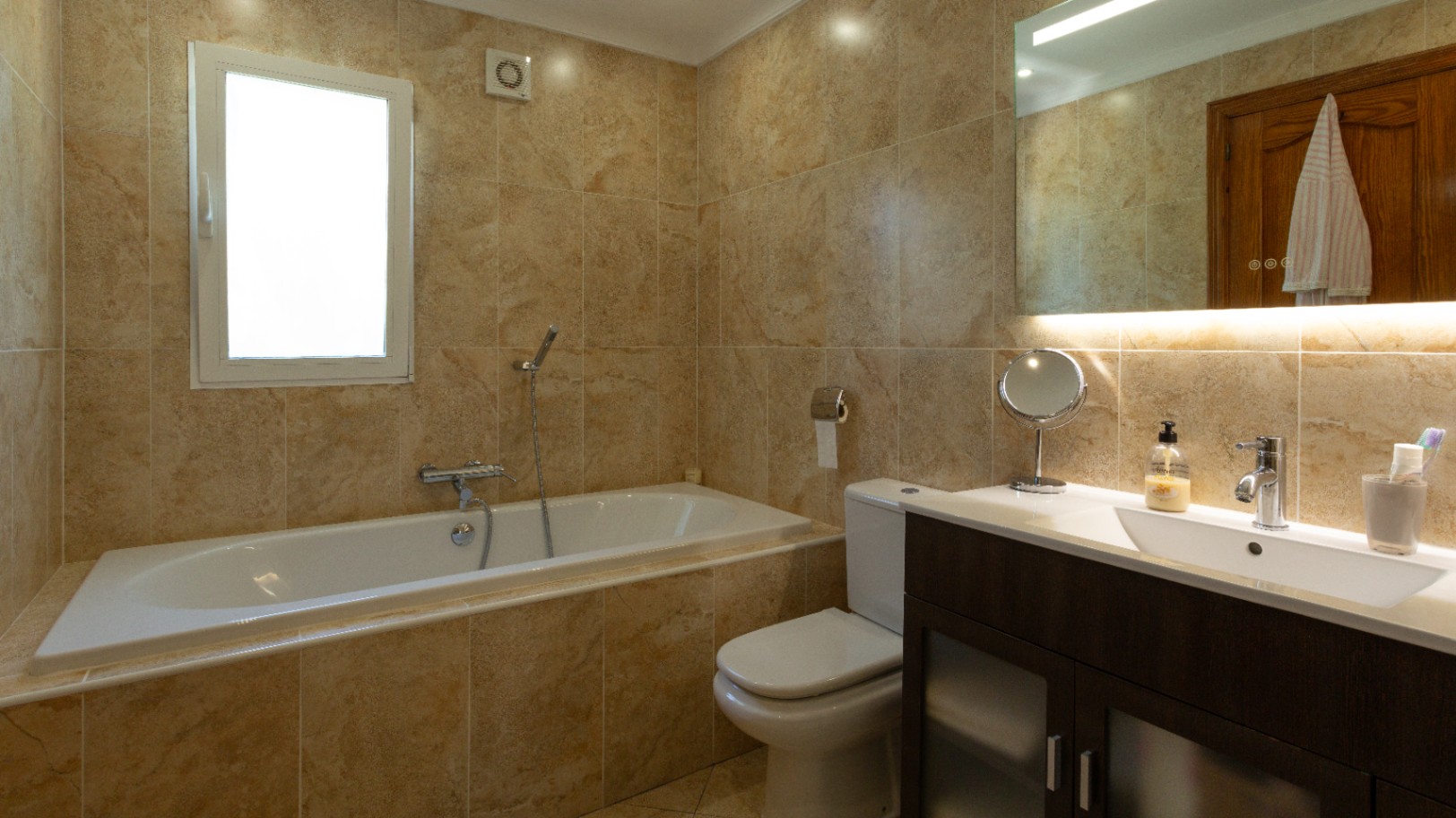 Finca for sale in Benigembla
