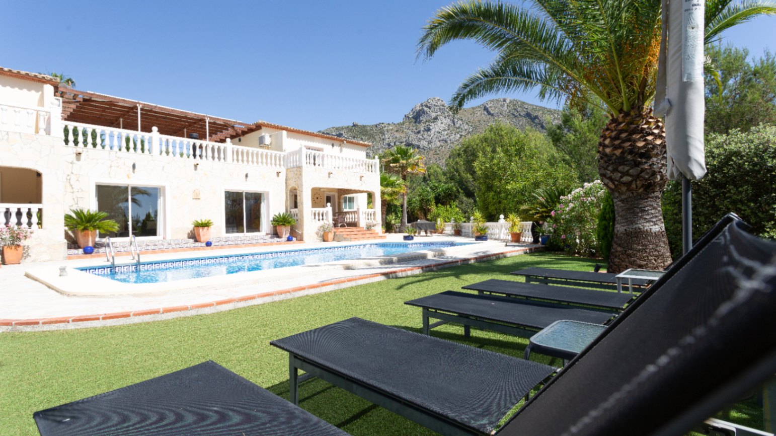 Finca for sale in Benigembla