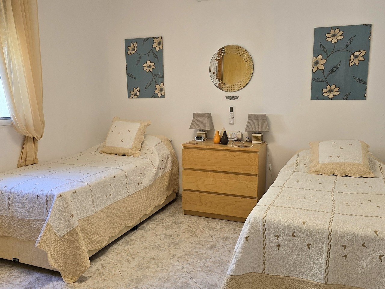 Villa for sale in Arboleas