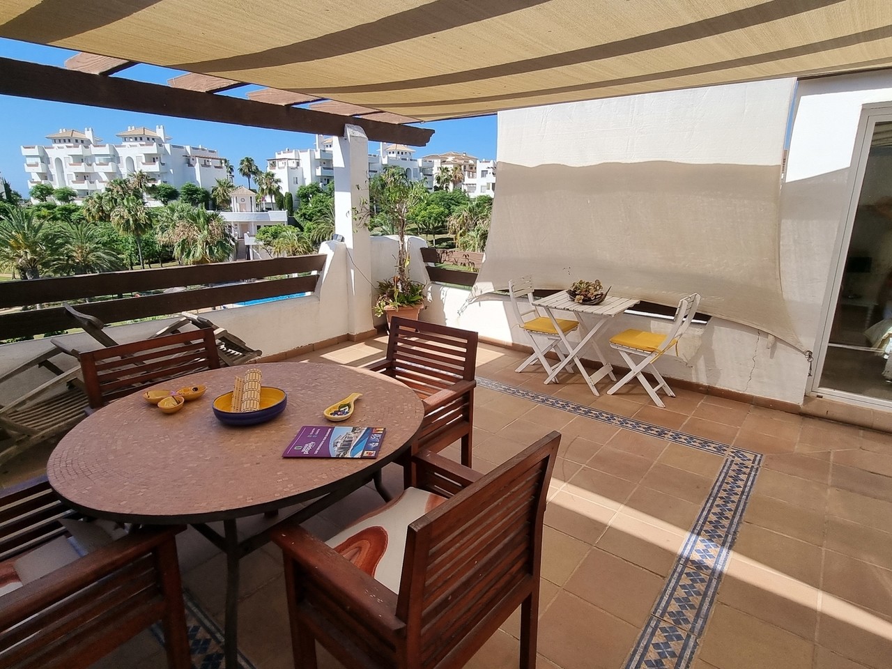 DP-17-B2488-1 Apartment for sale in Estepona