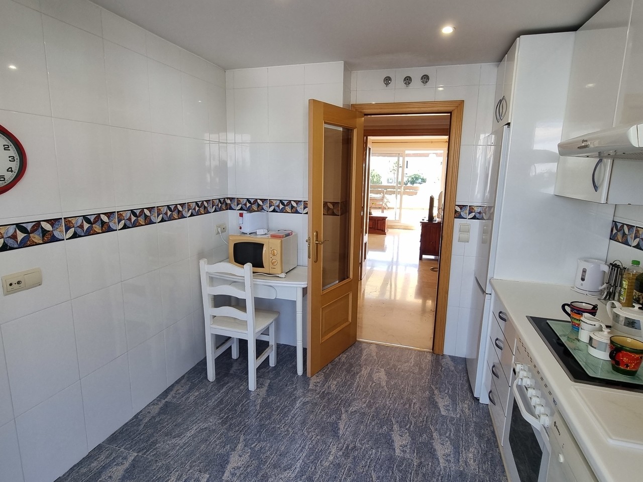 DP-17-B2488-9 Apartment for sale in Estepona