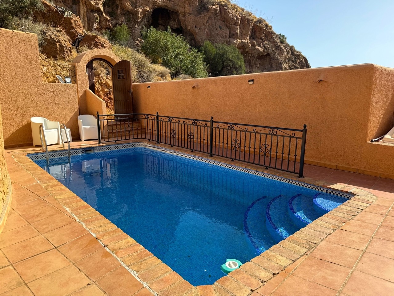 Villa for sale in Turre