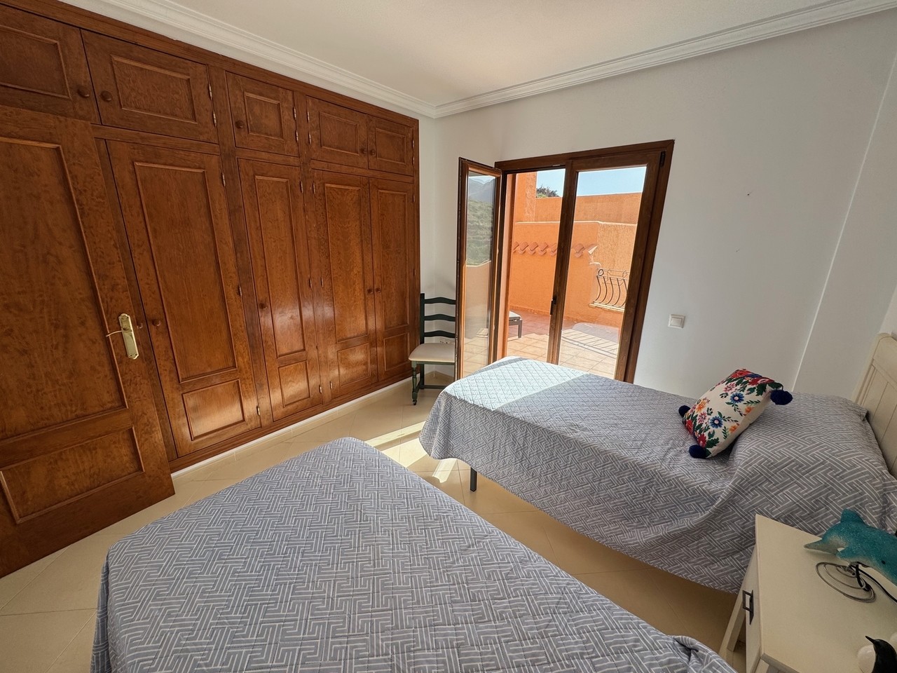 Villa for sale in Turre