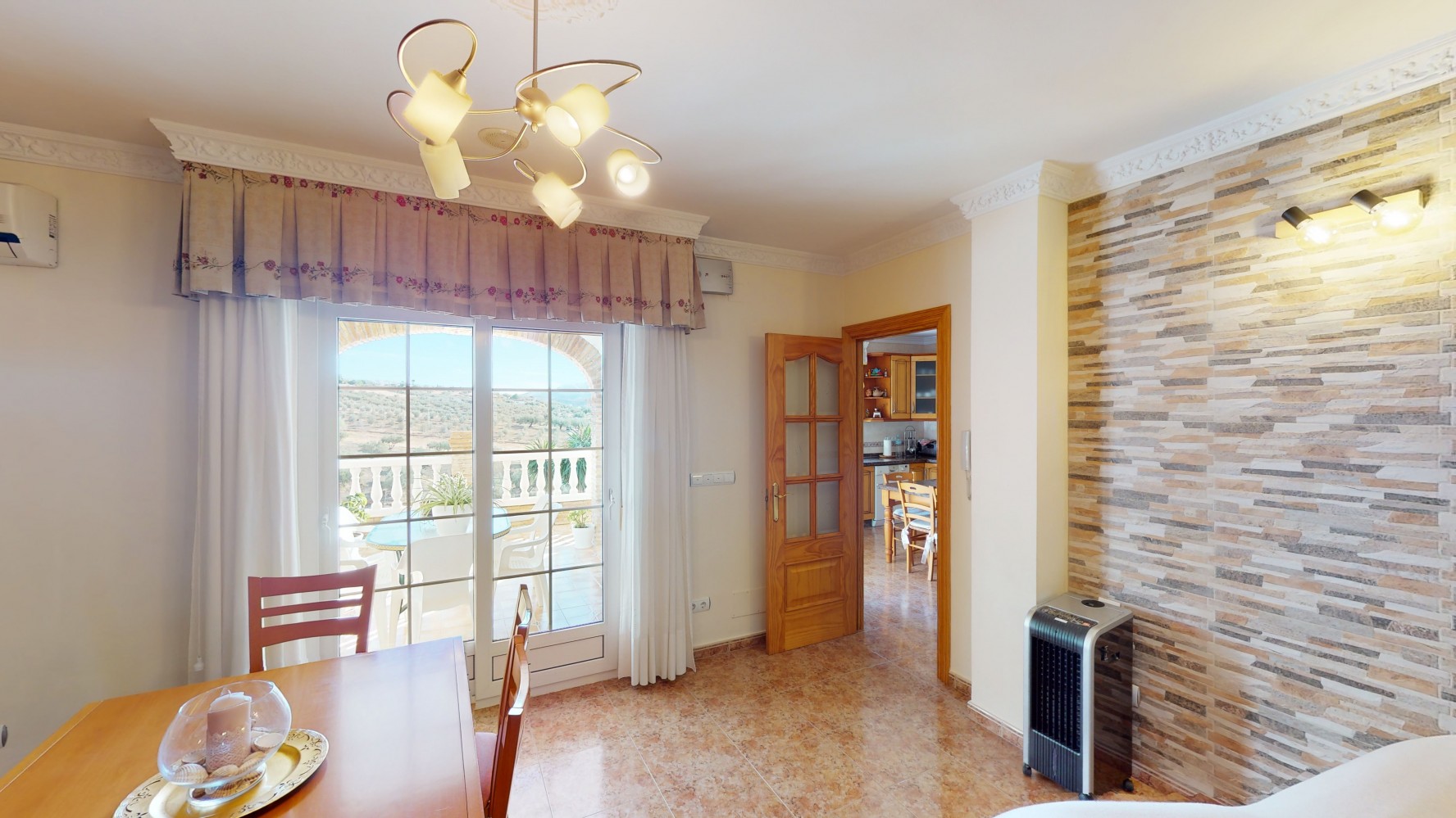DP-26-5580-19 Villa for sale in Alcaucín