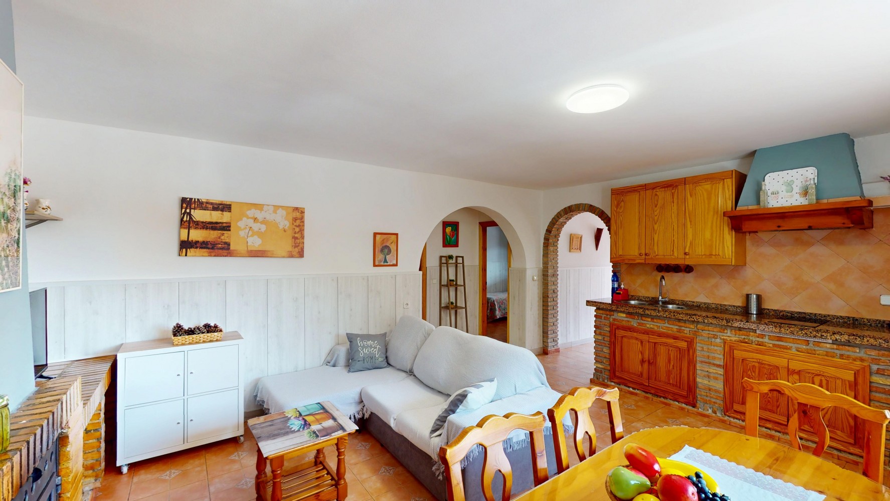 Villa for sale in Sayalonga