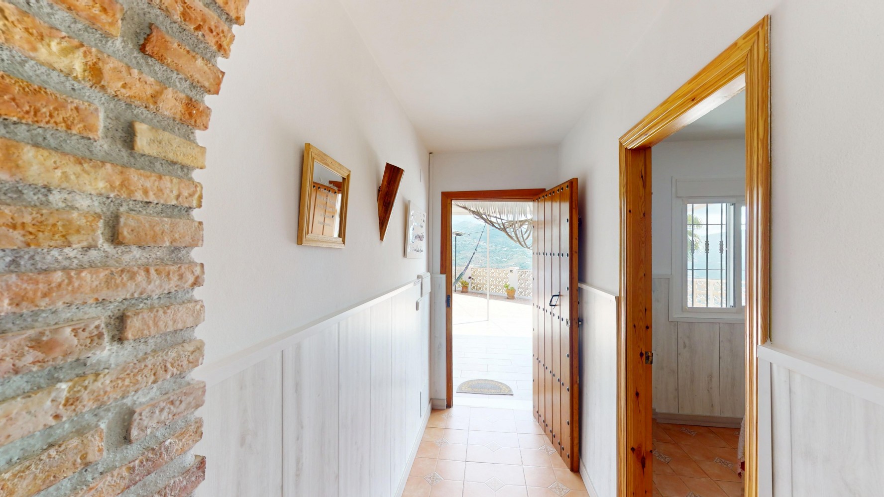 Villa for sale in Sayalonga