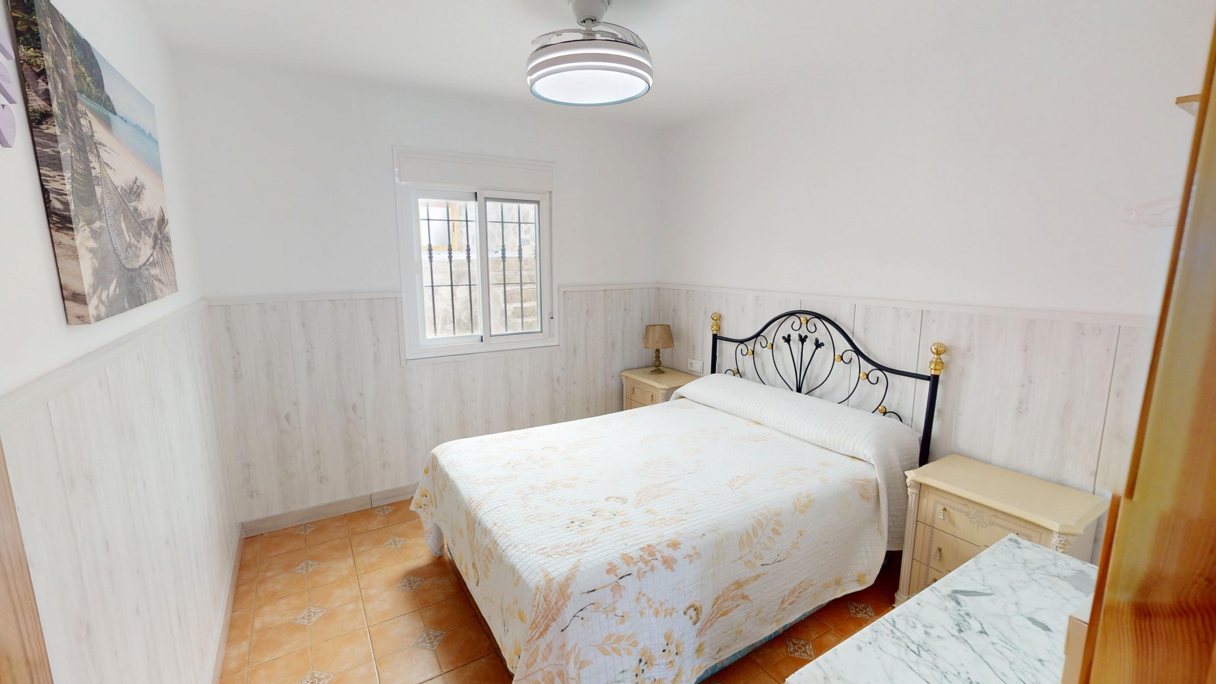 Villa for sale in Sayalonga