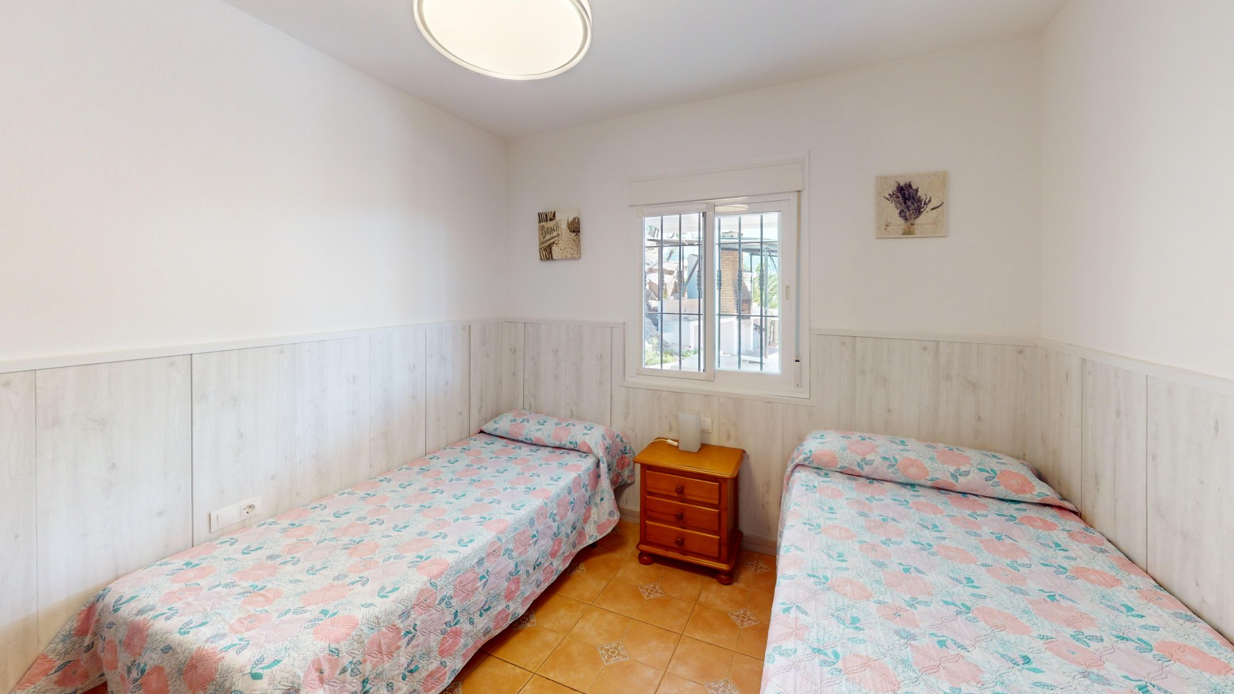 Villa for sale in Sayalonga