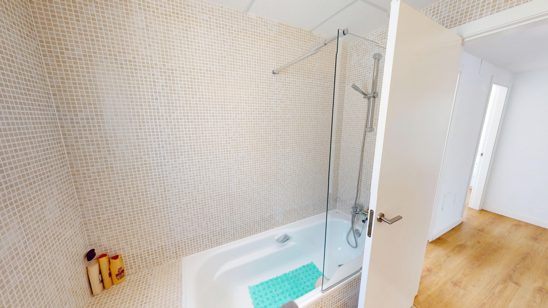 DP-26-6301-16 Villa for sale in Torre del Mar