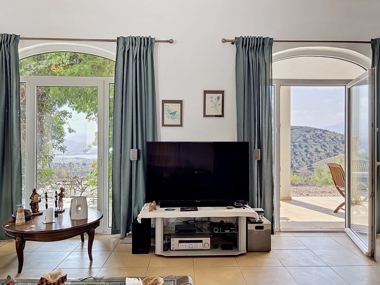 Villa for sale in Canillas de Aceituno