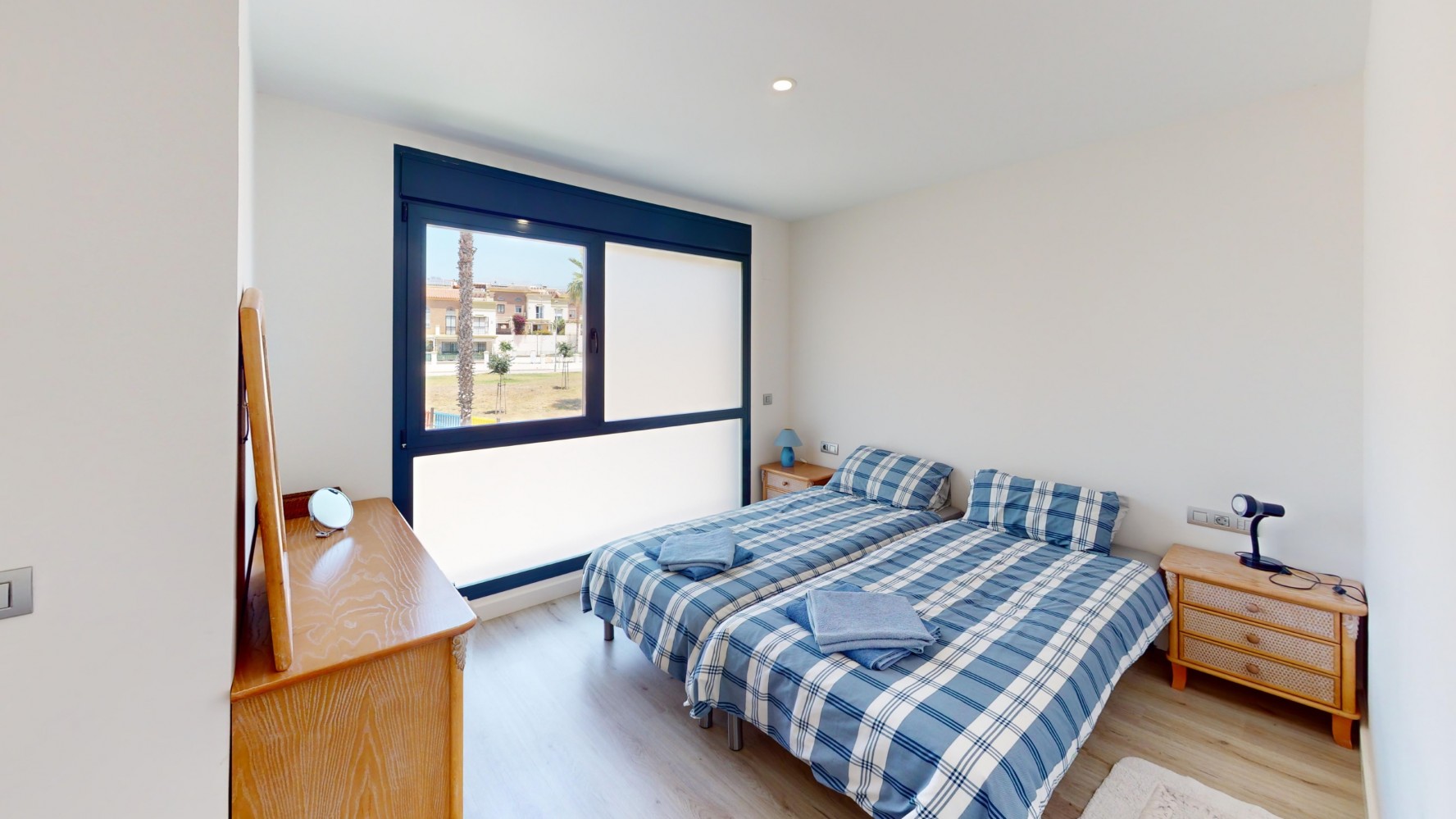 DP-26-6307-10 Apartment for sale in Caleta de Vélez
