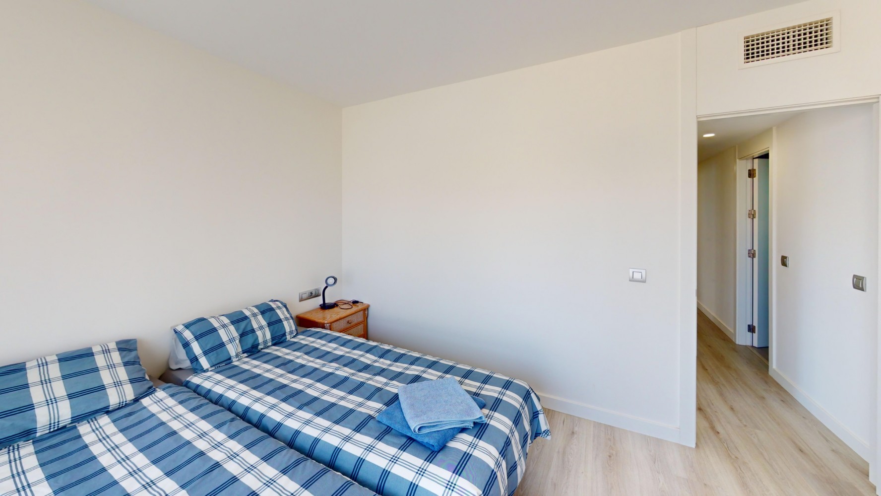 DP-26-6307-12 Apartment for sale in Caleta de Vélez