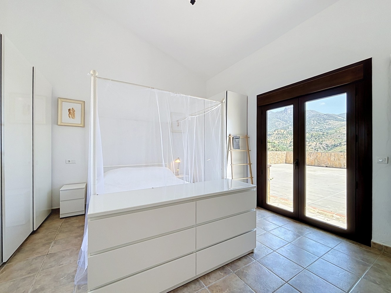 Villa for sale in Canillas de Aceituno