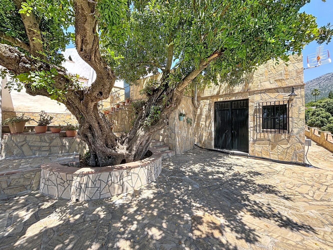 Villa for sale in Canillas de Aceituno