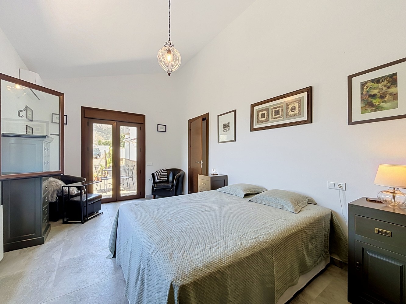 Villa for sale in Canillas de Aceituno