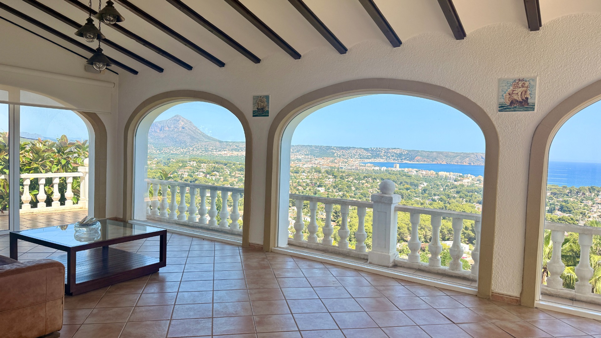 Villa for sale in Javea