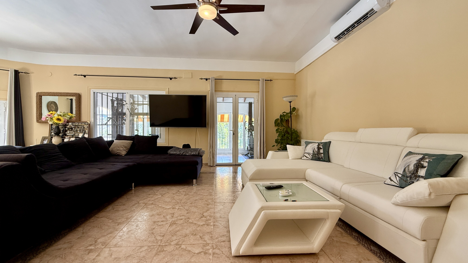 Villa for sale in Pego – Monte Pego