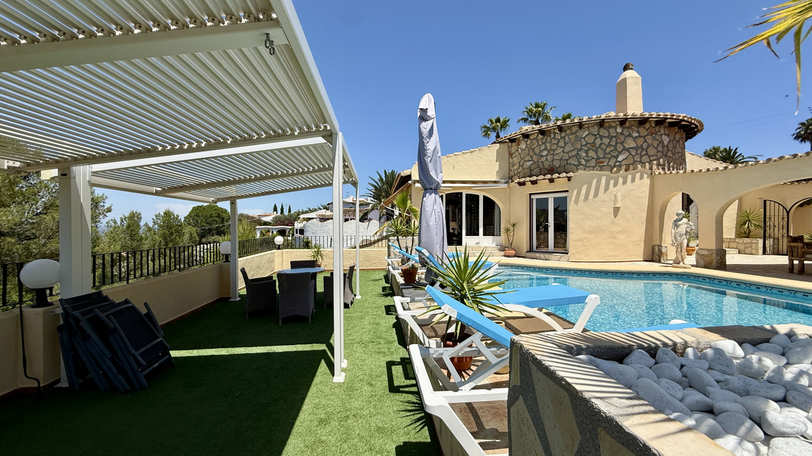 Villa for sale in Pego – Monte Pego