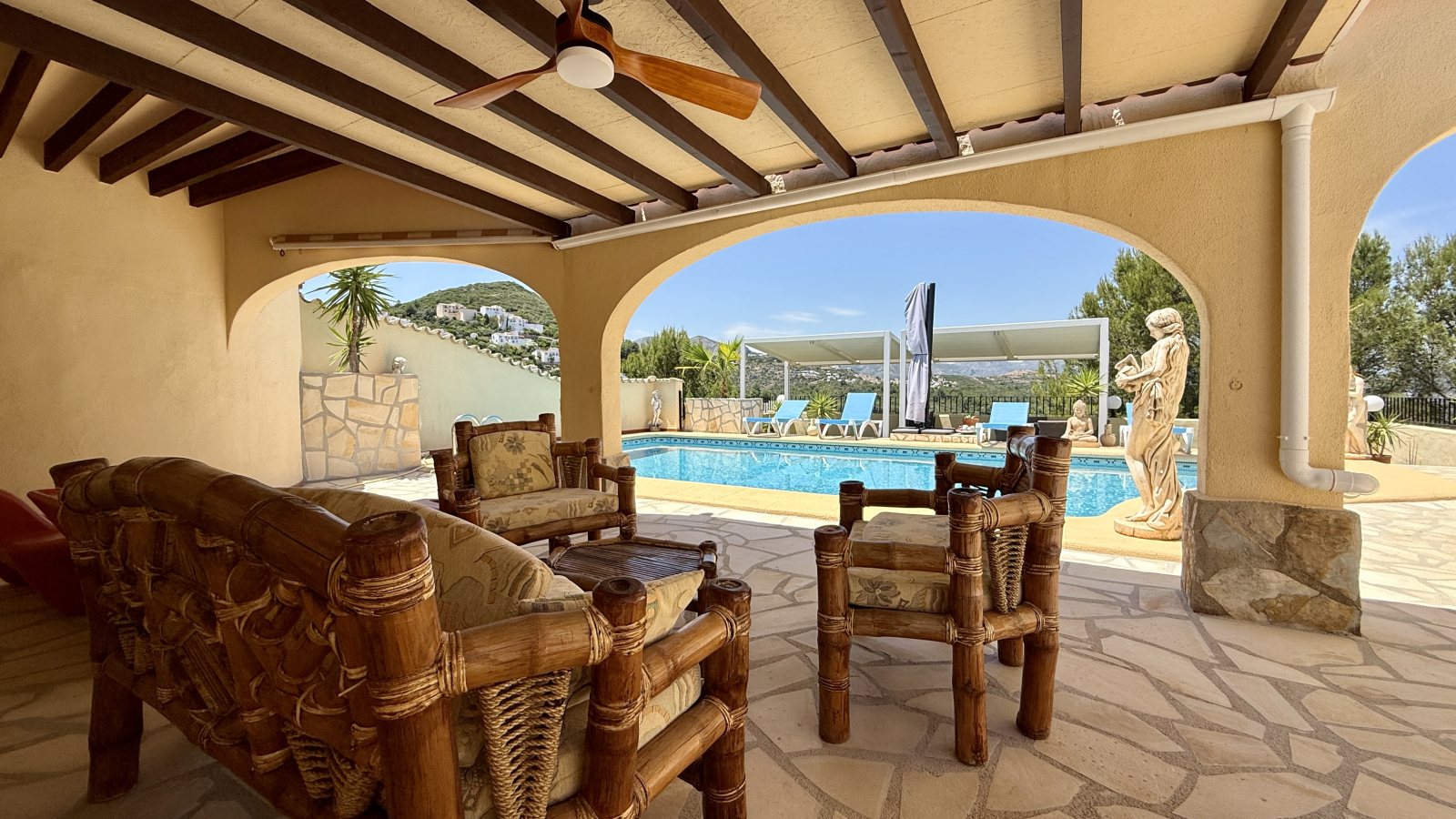 Villa for sale in Pego – Monte Pego