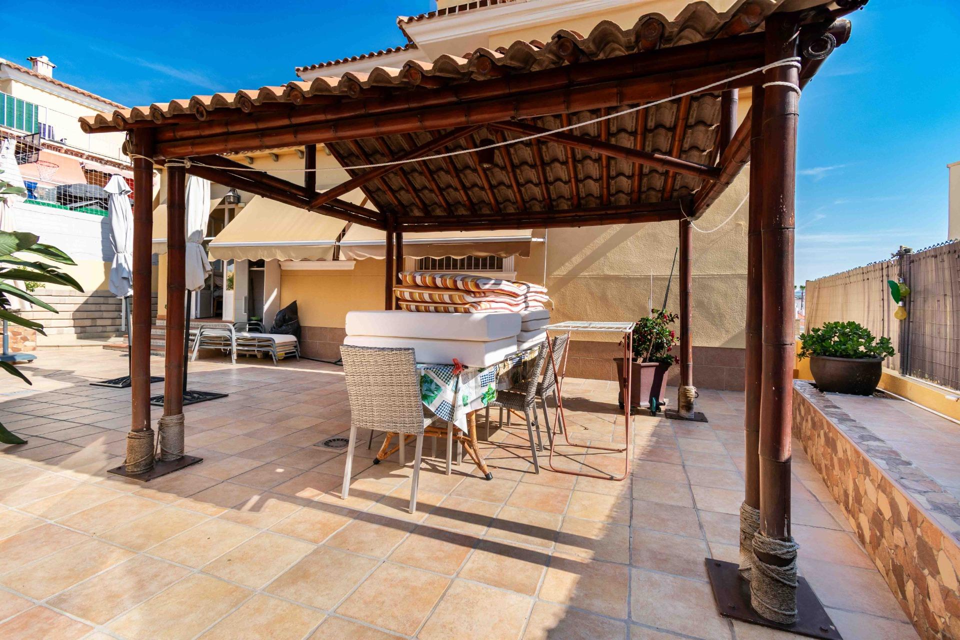 Villa for sale in La Nucía