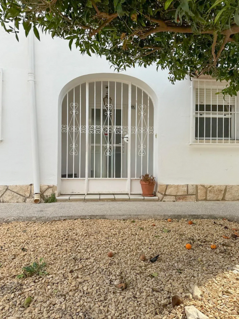 Villa for sale in Albir