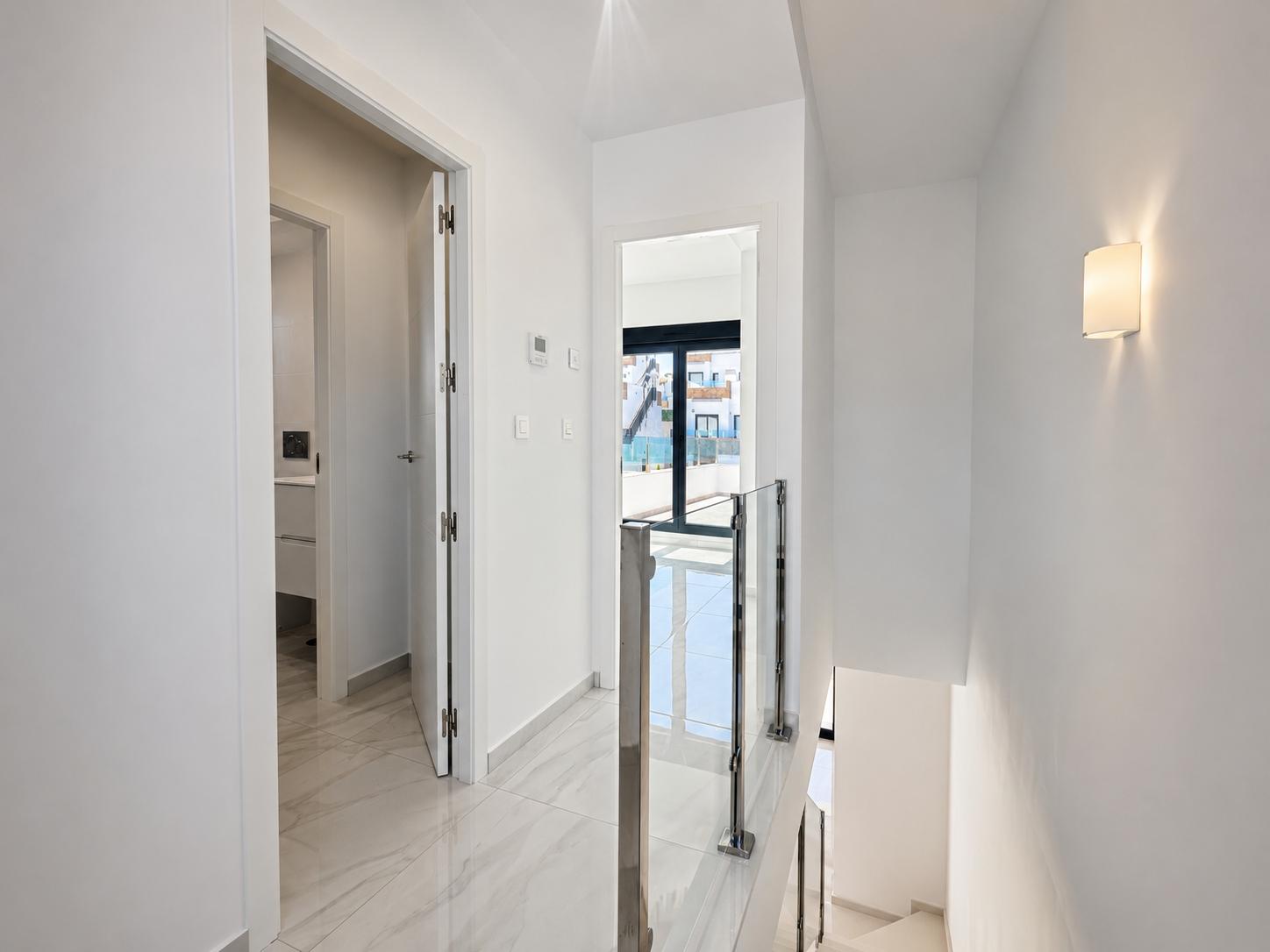 DP-40-C3XY7121NUC-7 Villa for sale in Polop